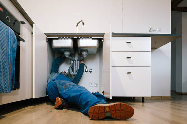 Professional Leak Detection technician working in Ivanhoe, NC